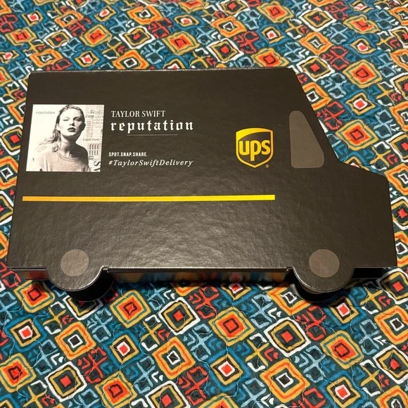 Taylor Swift Reputation UPS Truck Box Set - Picture 1 of 5